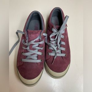 Teva runners size 8.5